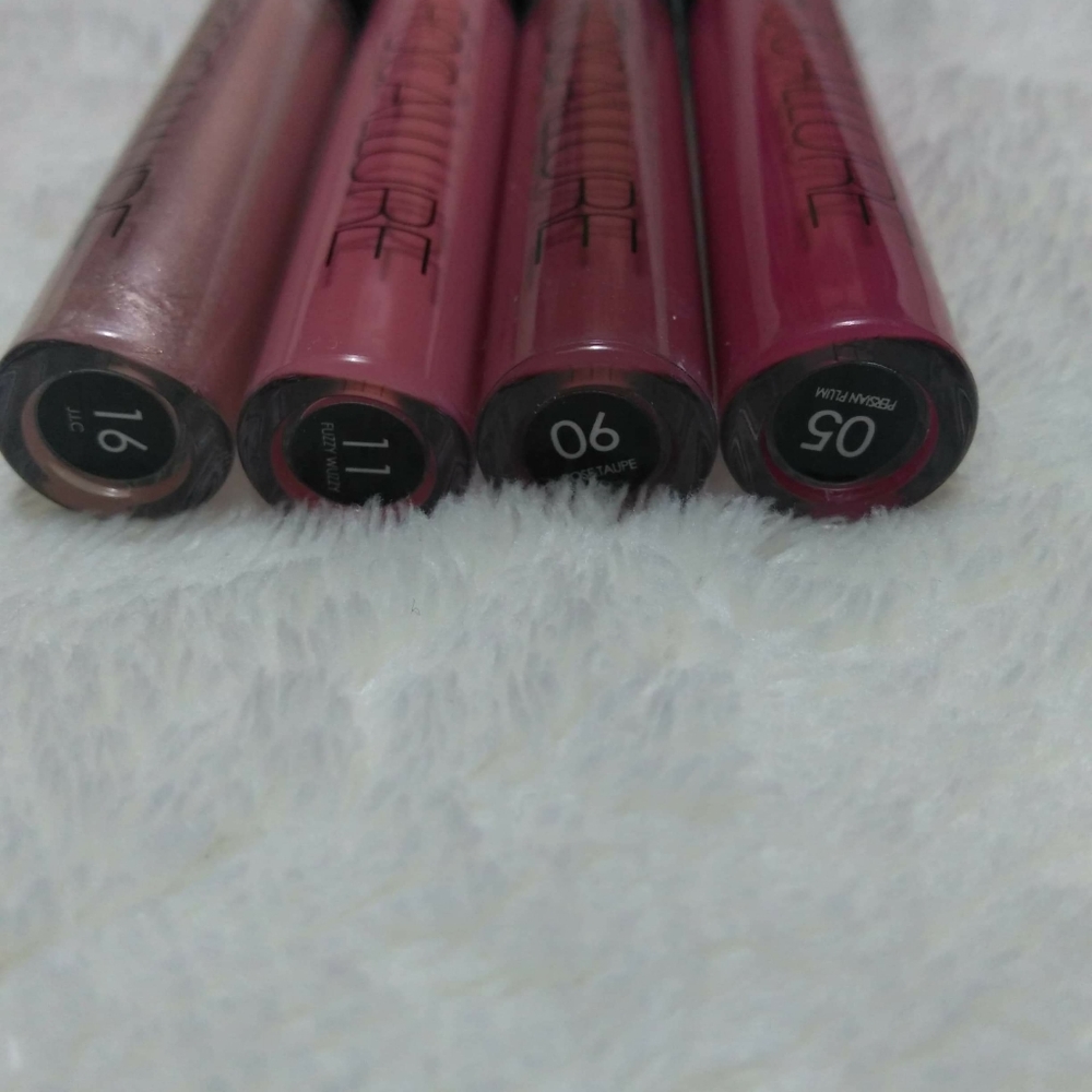 Lipstick - Picture 6 of 8
